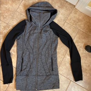 Lululemon hoodie - size 2